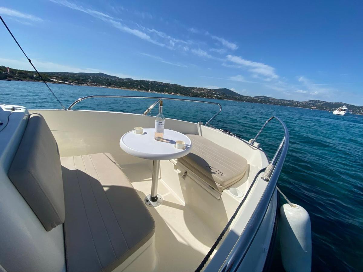 Appartement De Vacances Au Calme Absolu, Vue Mer. แซงเตกูลฟ์ ภายนอก รูปภาพ