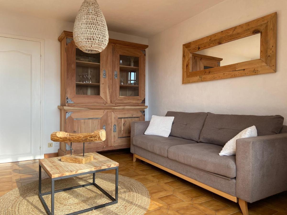Appartement De Vacances Au Calme Absolu, Vue Mer. แซงเตกูลฟ์ ภายนอก รูปภาพ