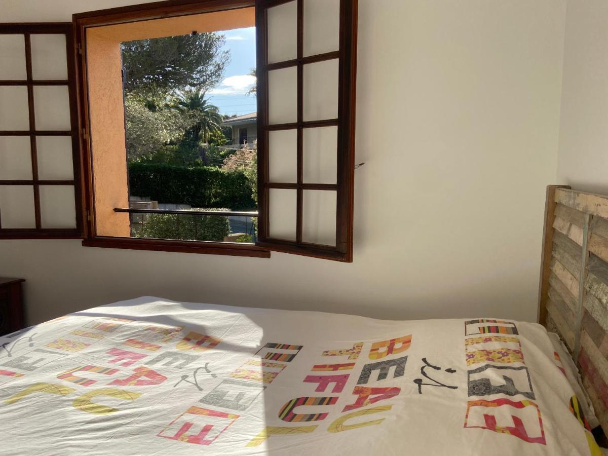 Appartement De Vacances Au Calme Absolu, Vue Mer. แซงเตกูลฟ์ ภายนอก รูปภาพ